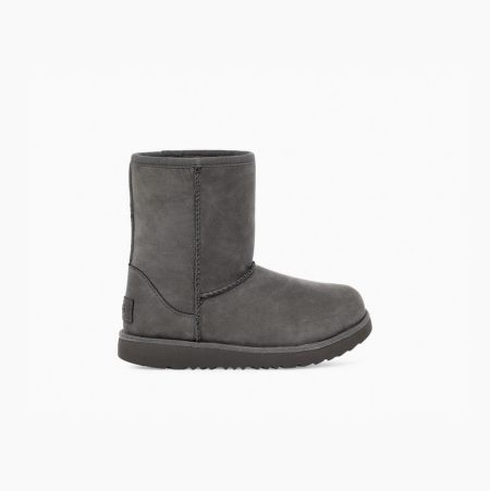 UGG Classic II Weather Short Grey Boots for Kids (MPIA06579)